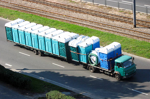 Best Porta potty delivery and setup  in Oxnard, CA